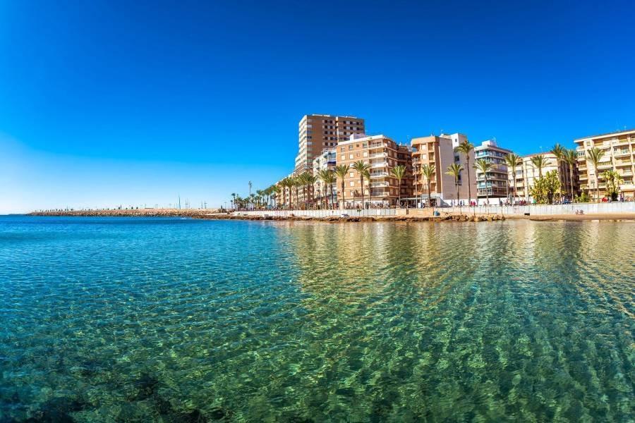 Chalet for Sale in Torrevieja