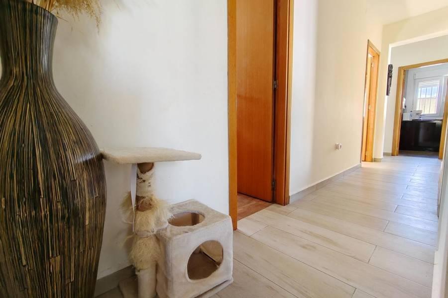 Chalet for Sale in Torrevieja