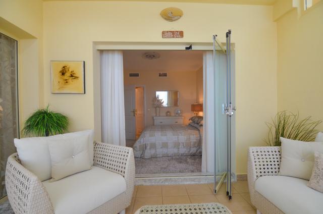 Flat for Sale in Benalmádena
