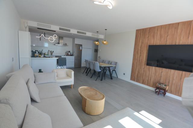 Flat for Sale in Benalmádena