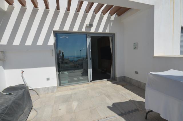 Flat for Sale in Benalmádena