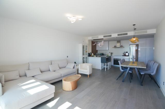 Flat for Sale in Benalmádena