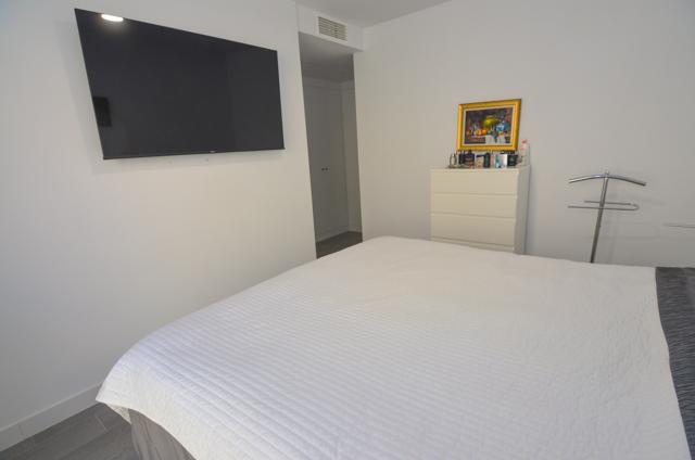 Flat for Sale in Benalmádena