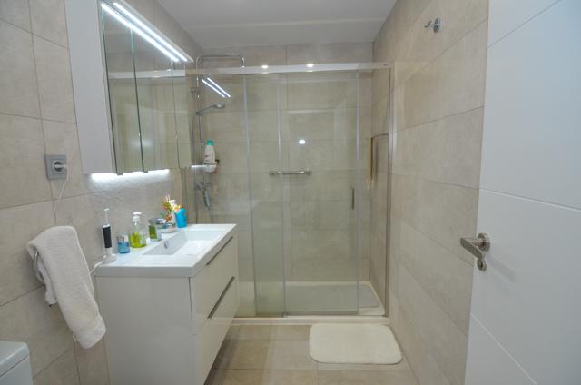 Flat for Sale in Benalmádena