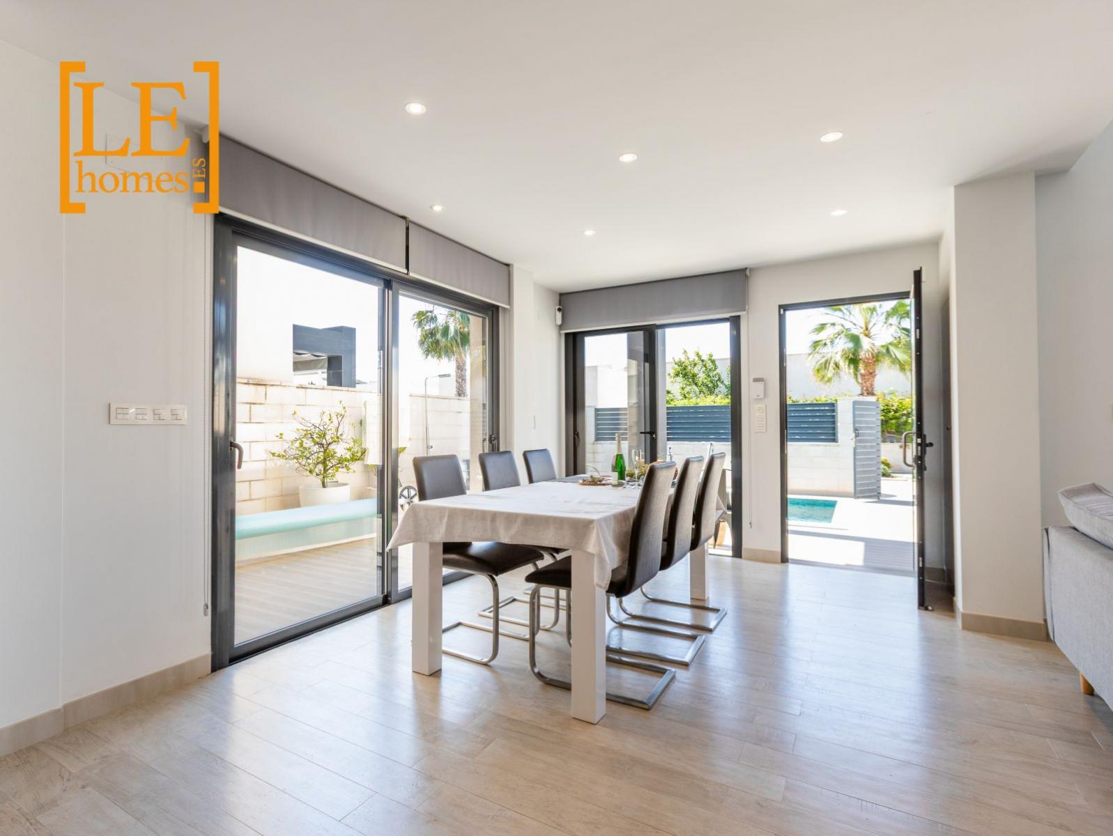 Villa en Venta en Rojales