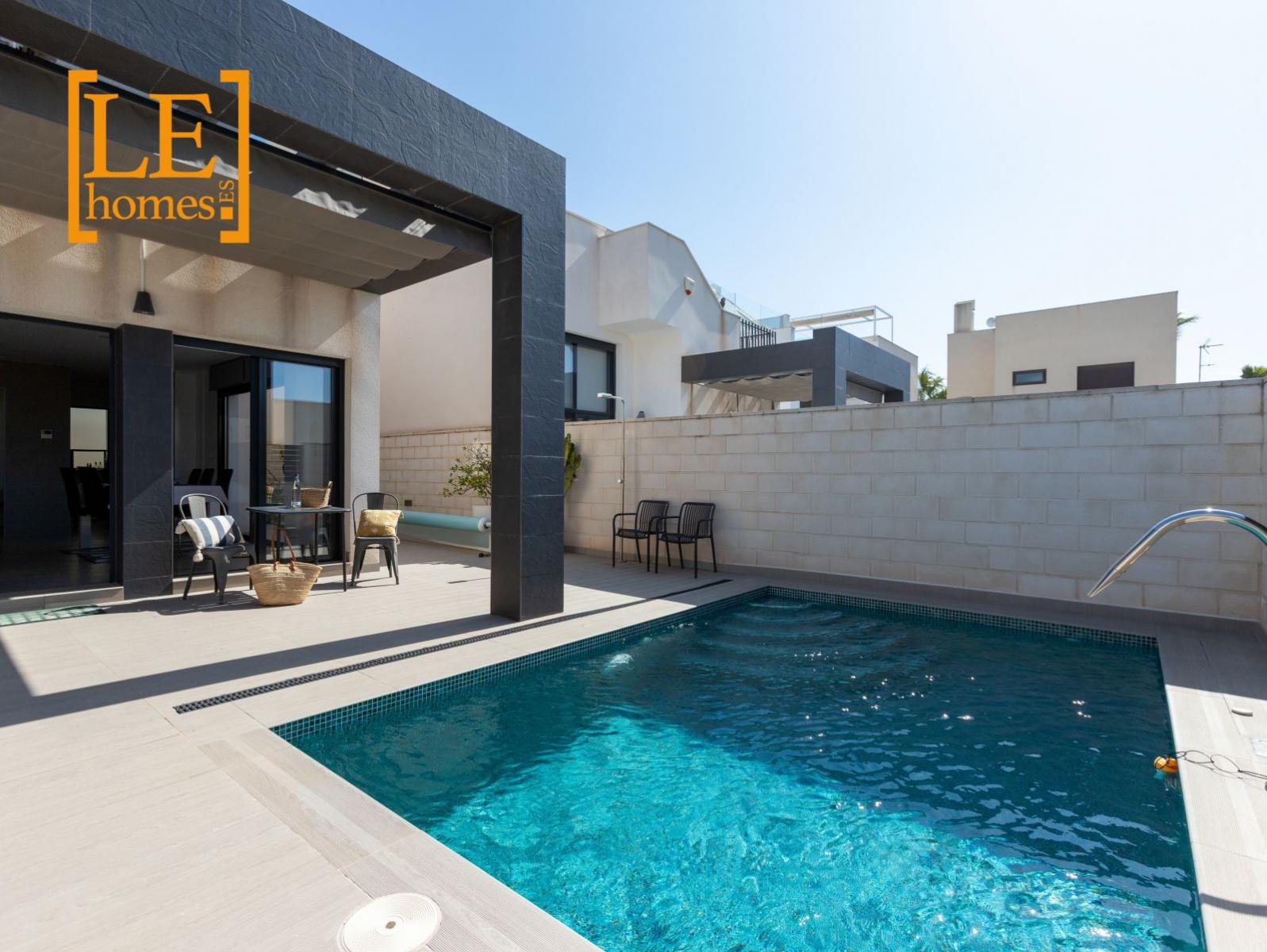 Villa en Venta en Rojales