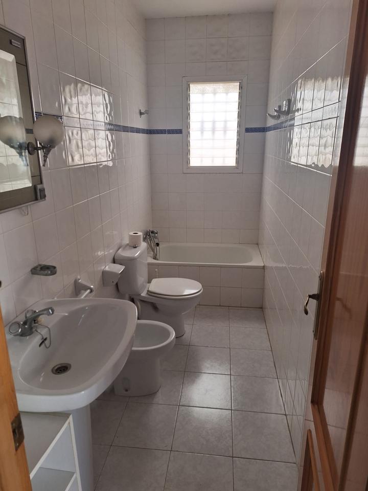 Building for Sale in Antas