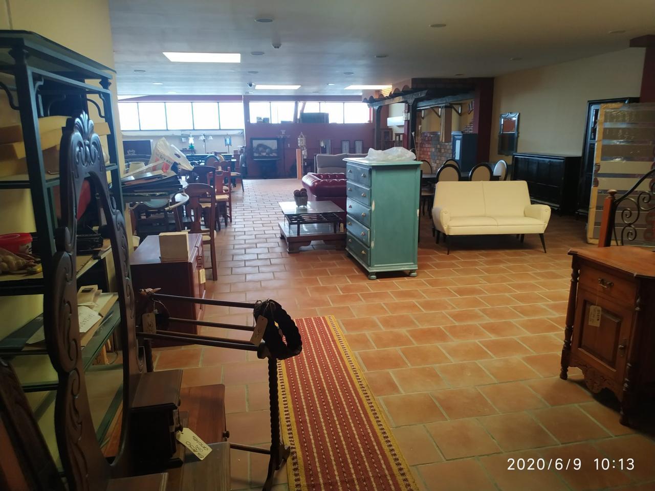Building for Rent in Antas