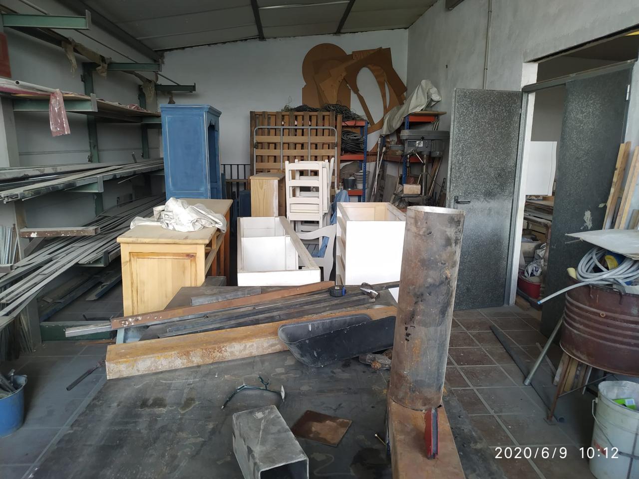 Building for Rent in Antas