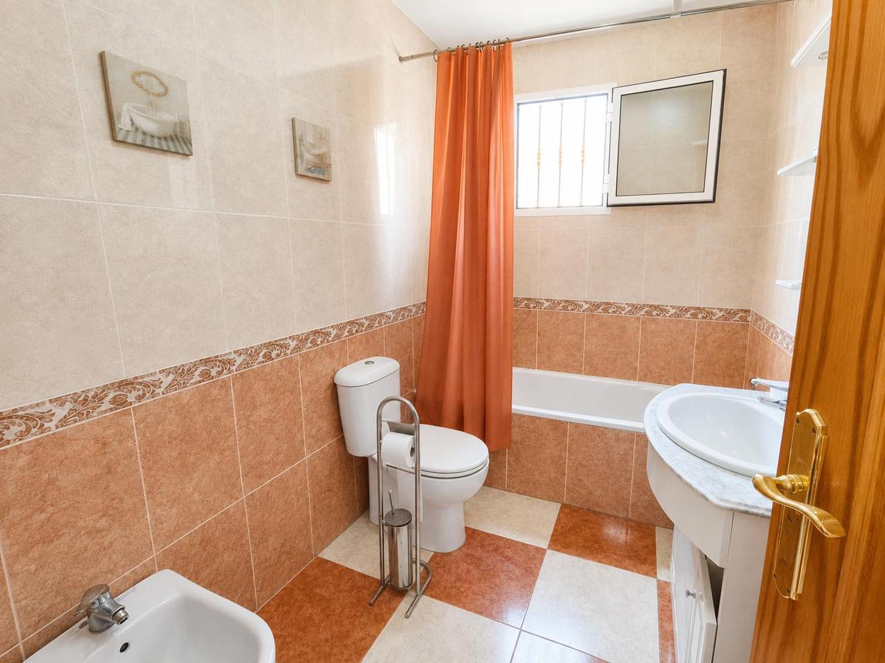 Duplex for Sale in Vera