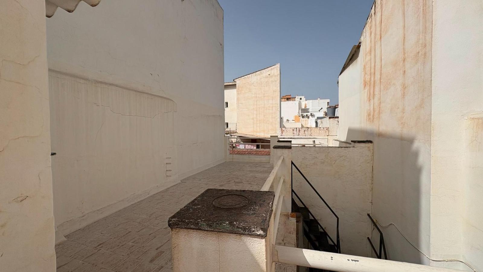 Semi-detached House for Sale in Málaga