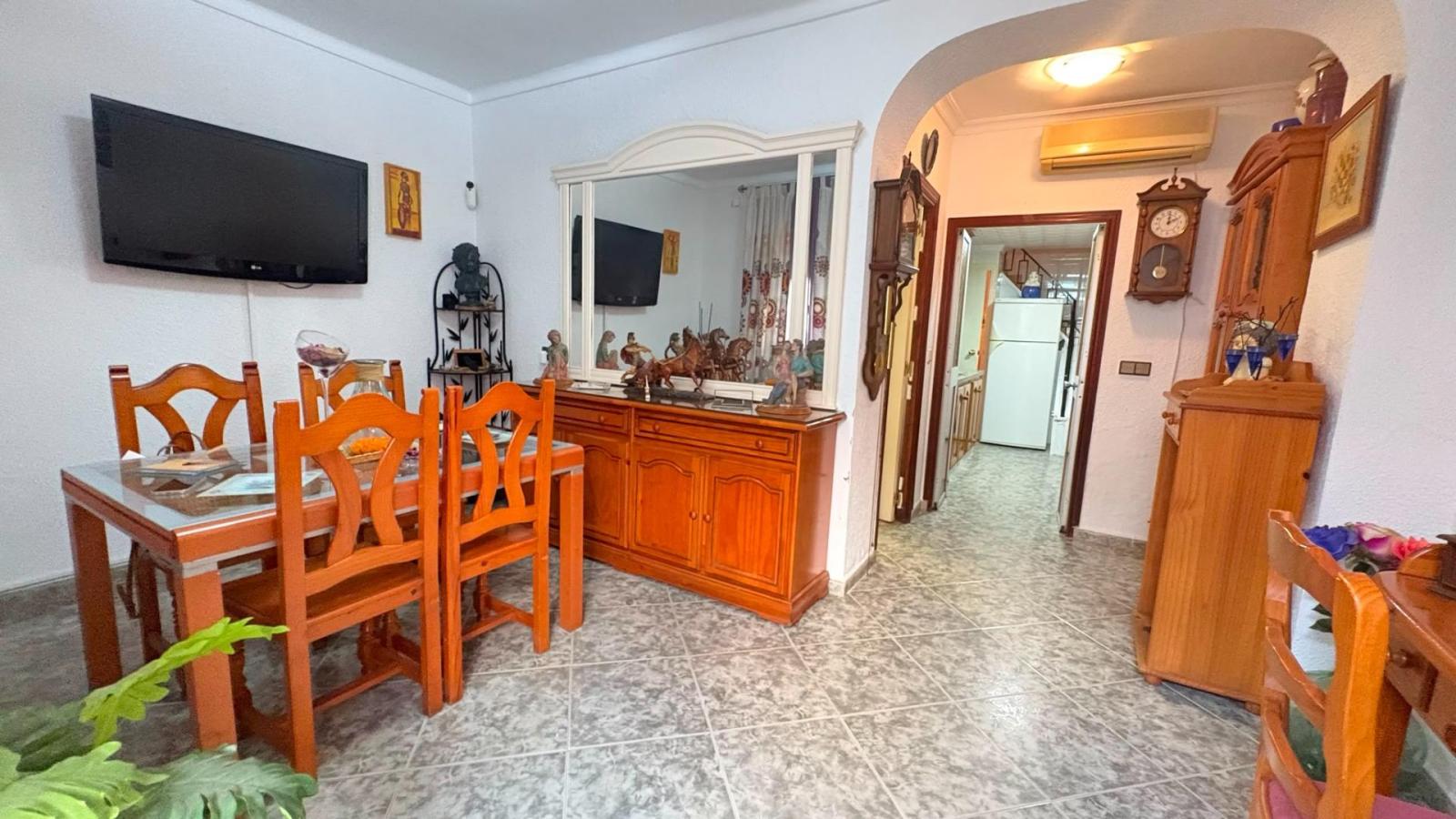 Semi-detached House for Sale in Málaga