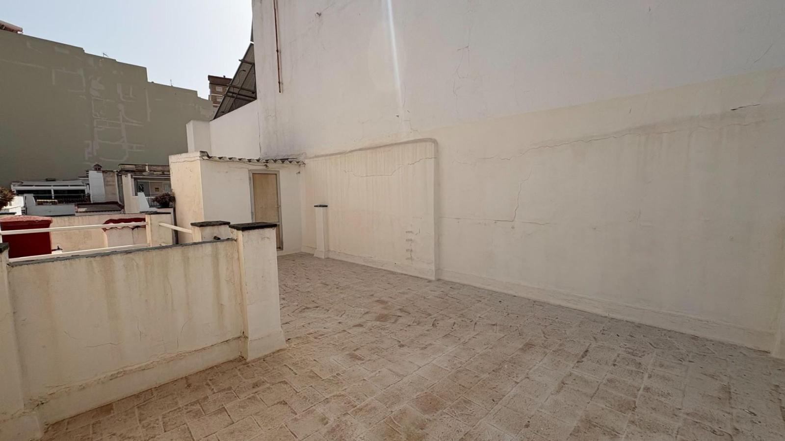 Semi-detached House for Sale in Málaga