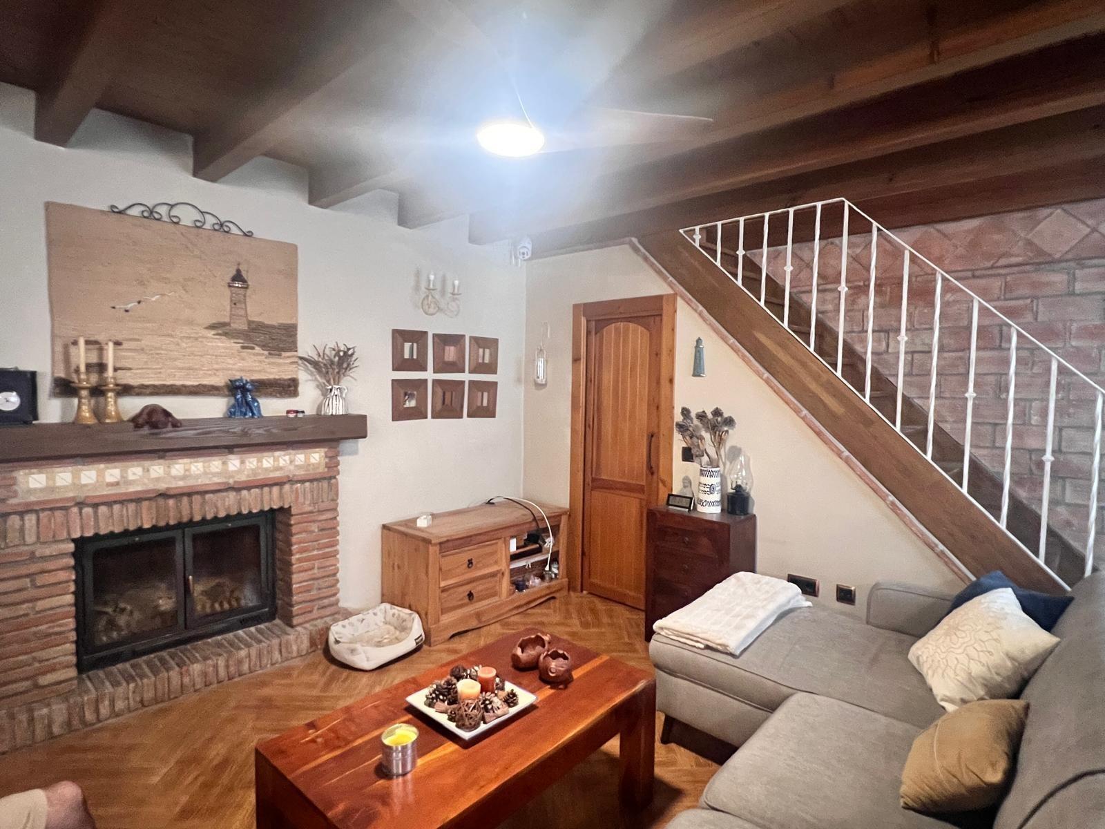 Chalet for Sale in Yunquera