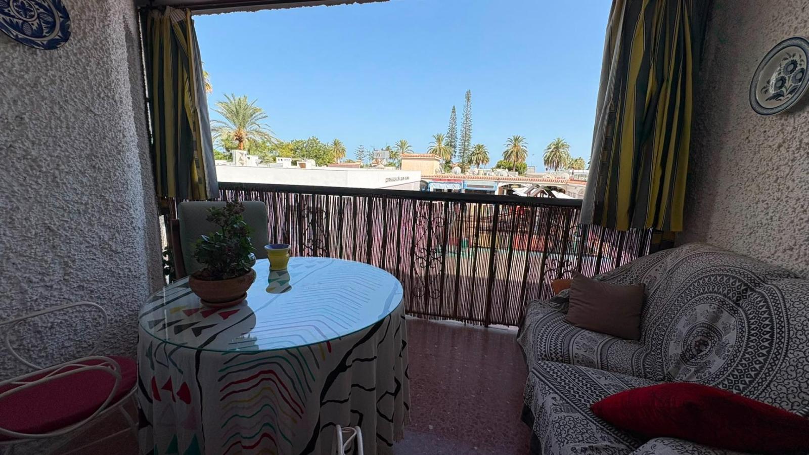 Flat for Sale in Benalmádena