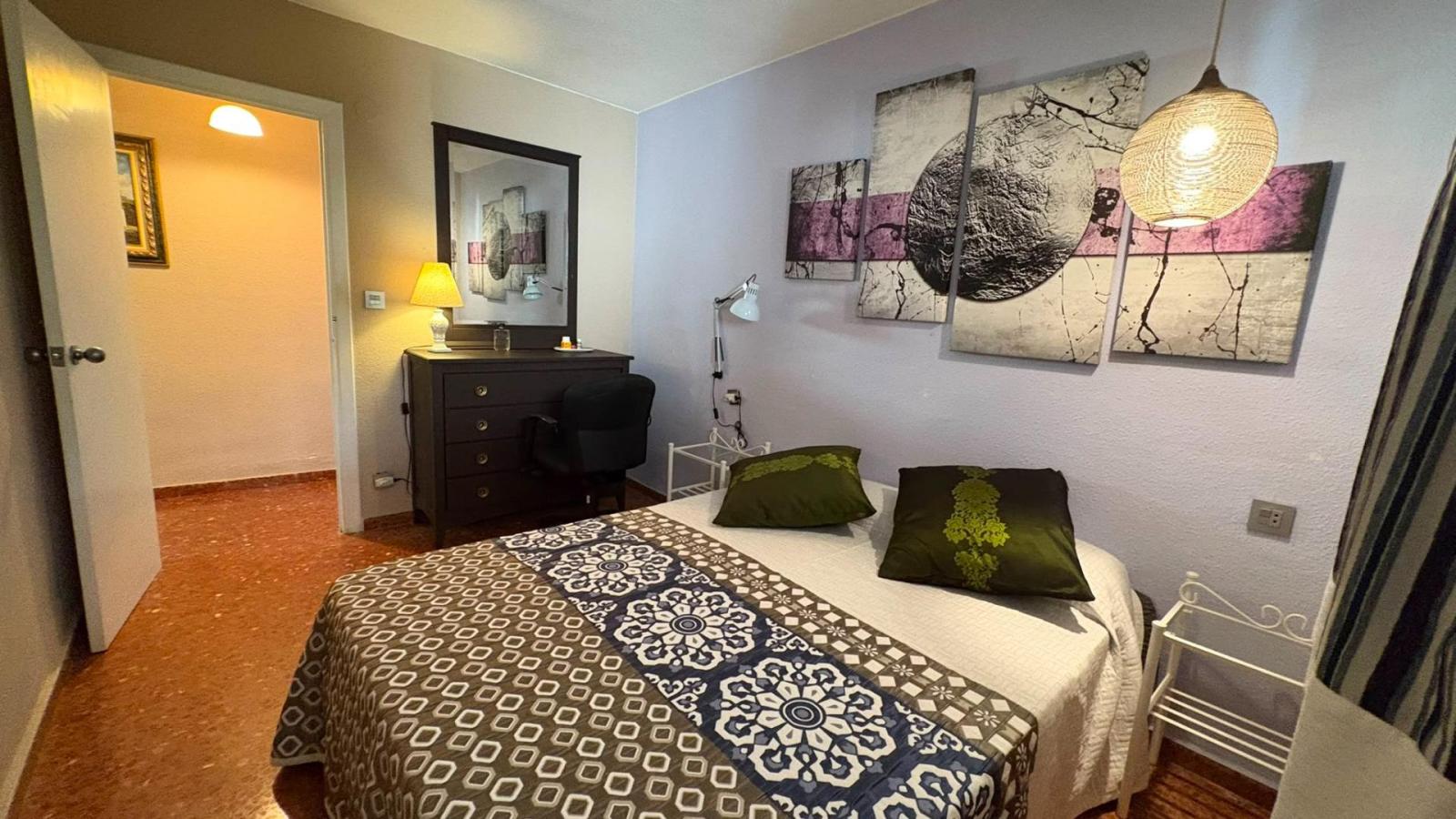 Flat for Sale in Benalmádena