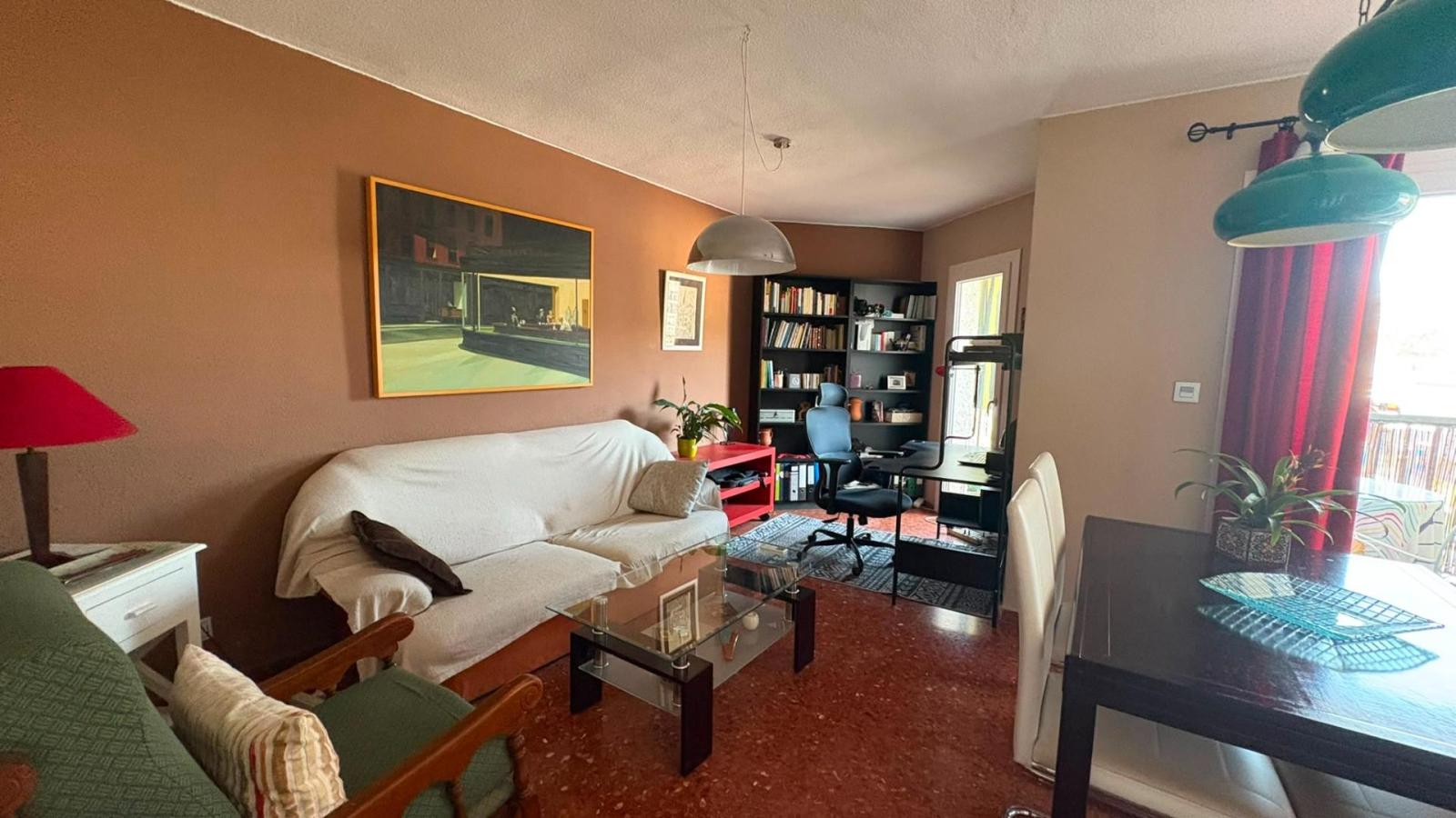 Flat for Sale in Benalmádena