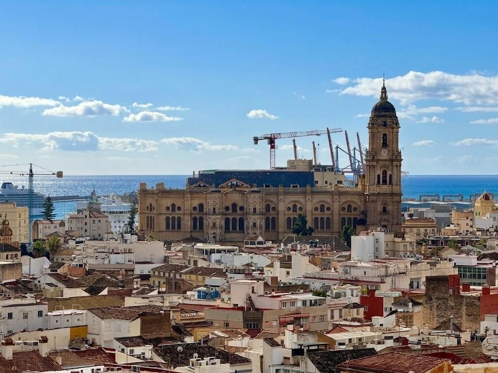 Flat for Sale in Málaga