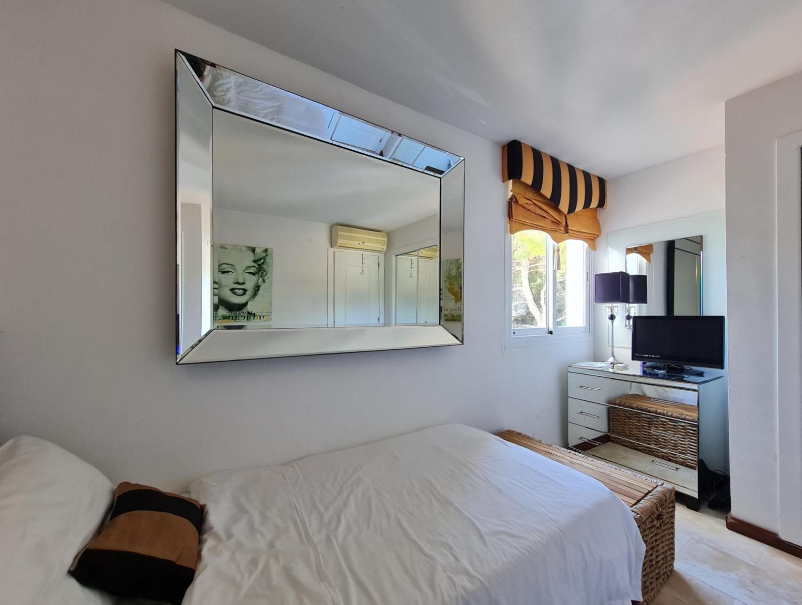 Chalet for Sale in Sant Joan de Labritja