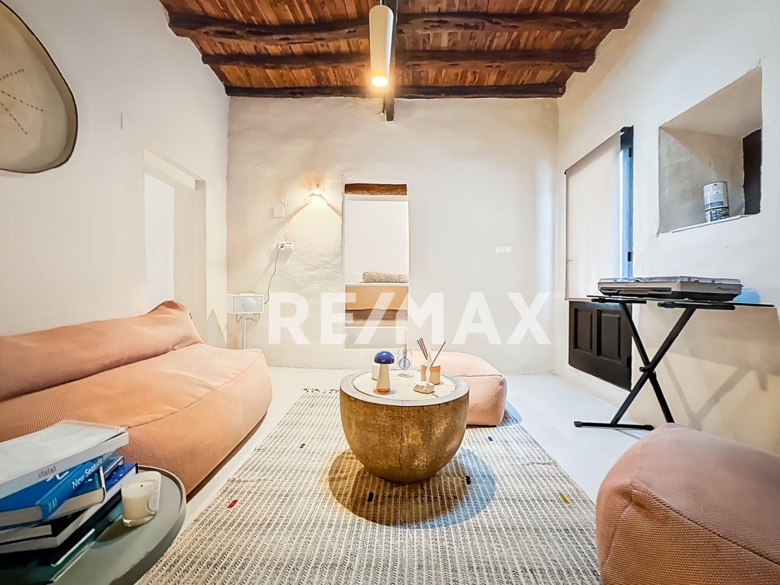 Chalet for Sale in Sant Antoni de Portmany