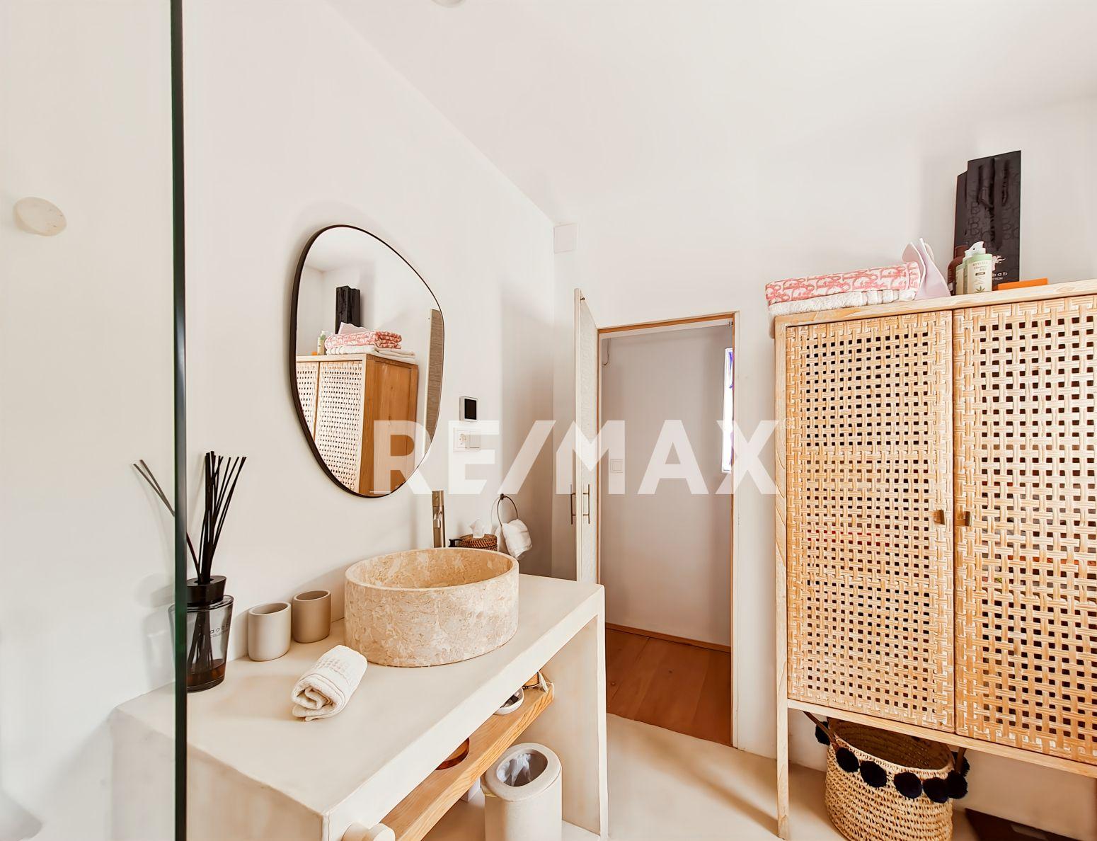 Chalet for Sale in Sant Antoni de Portmany