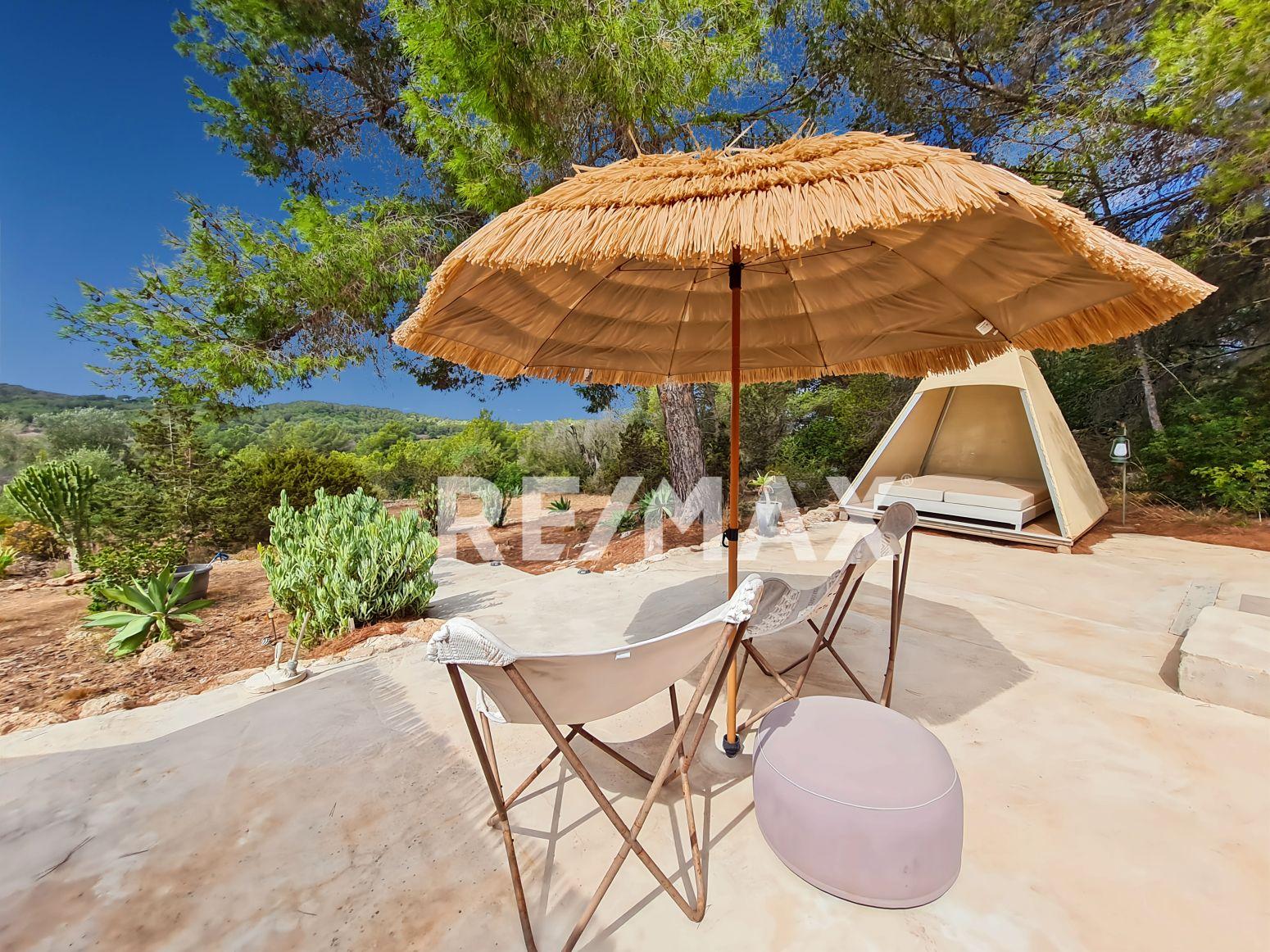 Chalet for Sale in Sant Antoni de Portmany