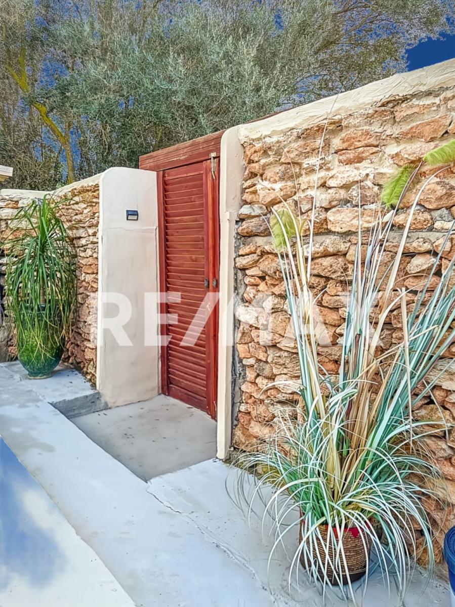Chalet for Sale in Sant Antoni de Portmany