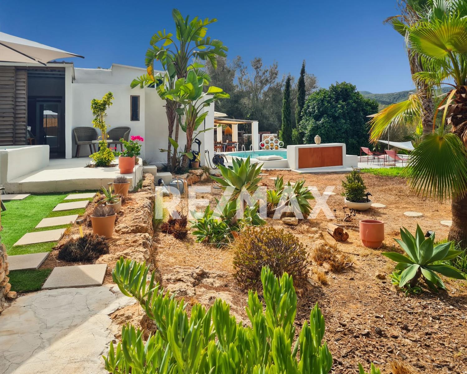 Chalet for Sale in Sant Antoni de Portmany