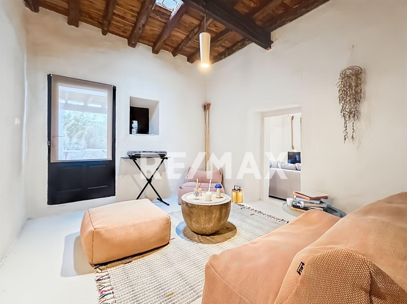 Chalet for Sale in Sant Antoni de Portmany