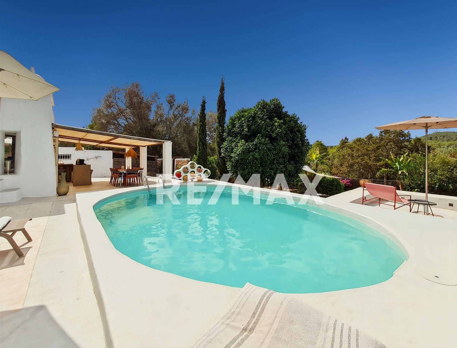 Chalet for Sale in Sant Antoni de Portmany