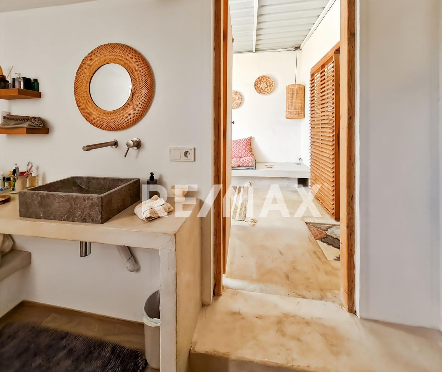 Chalet for Sale in Sant Antoni de Portmany