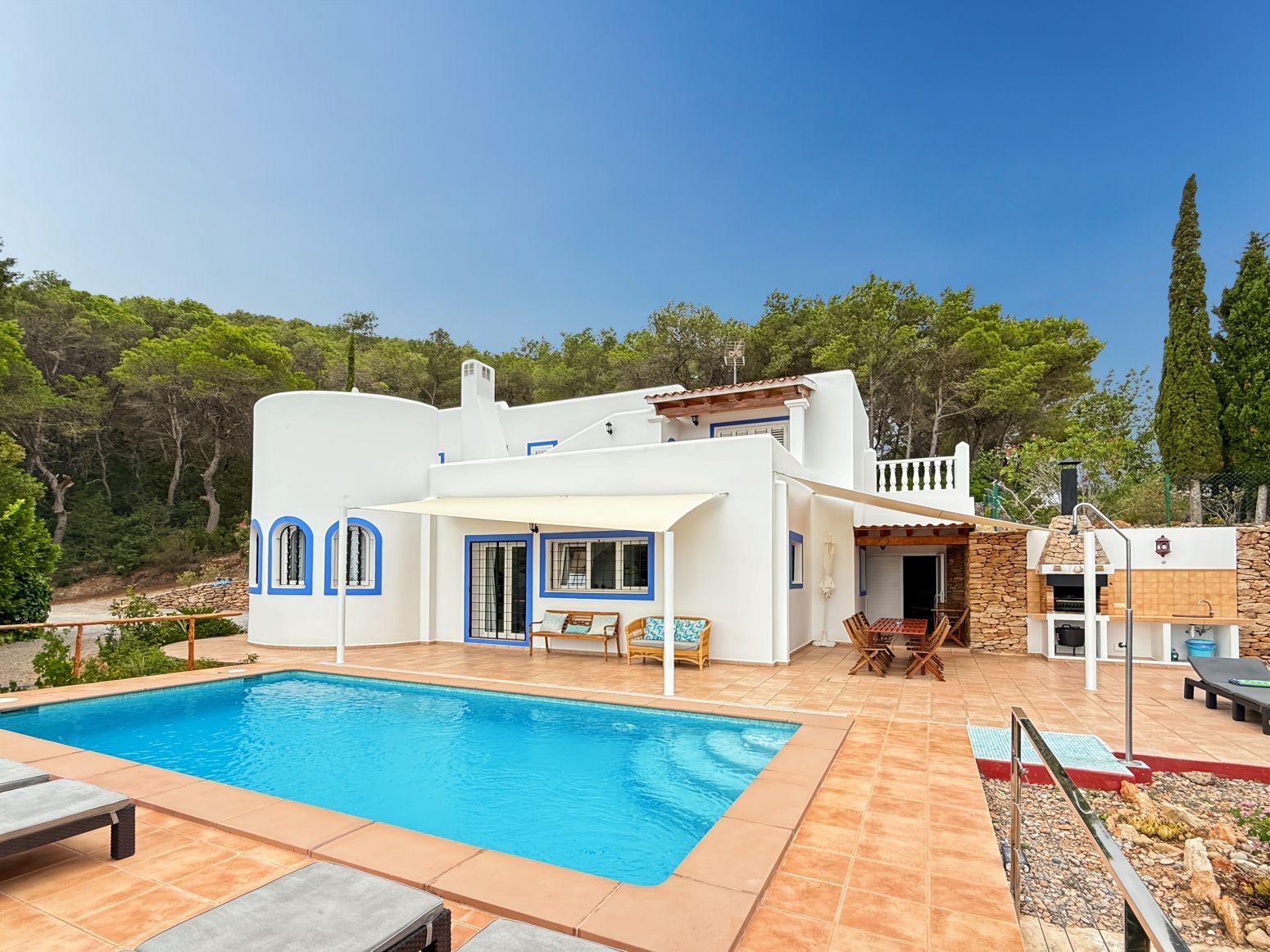 Chalet for Sale in Santa Eulalia del Río