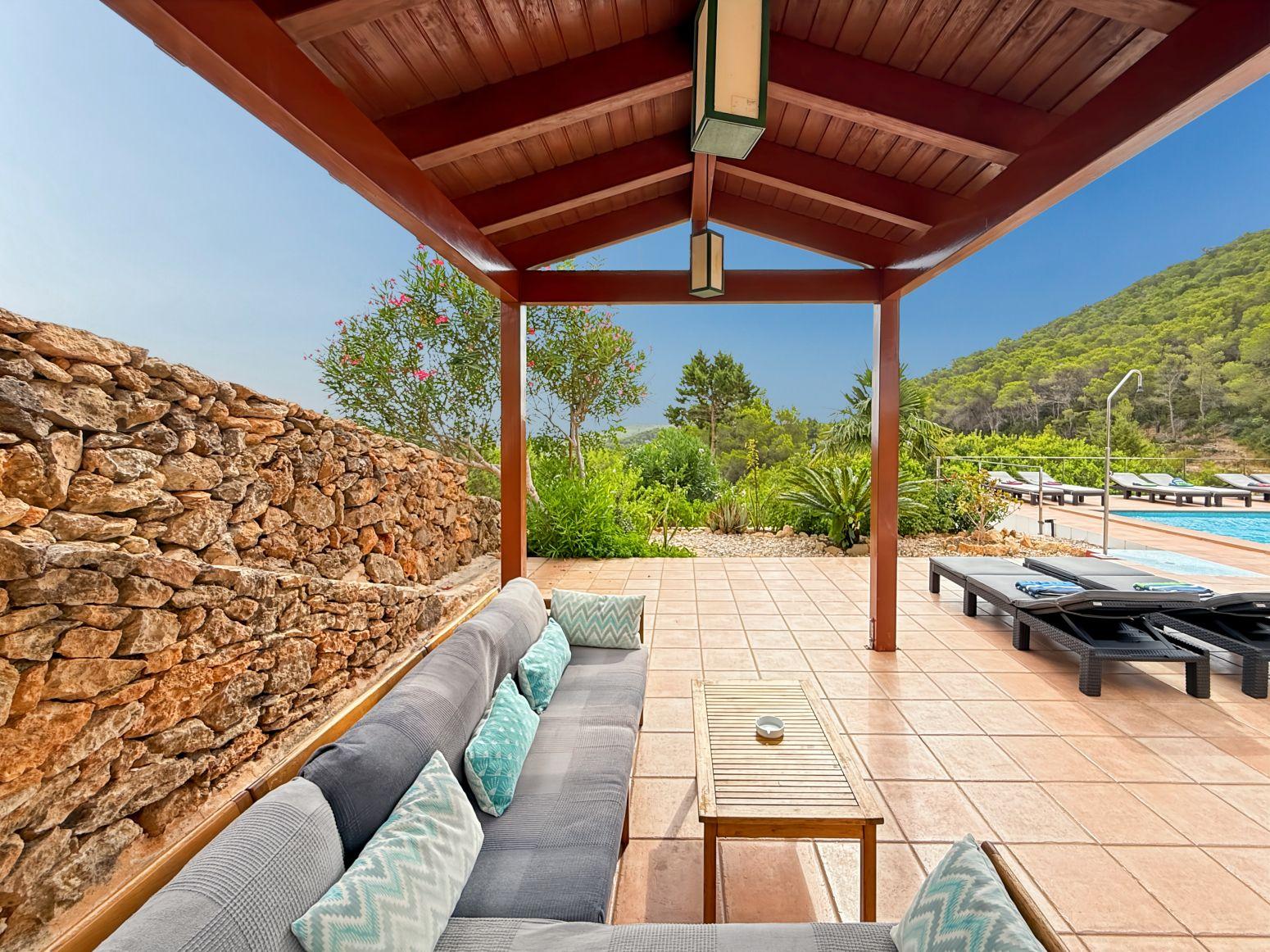 Chalet for Sale in Santa Eulalia del Río