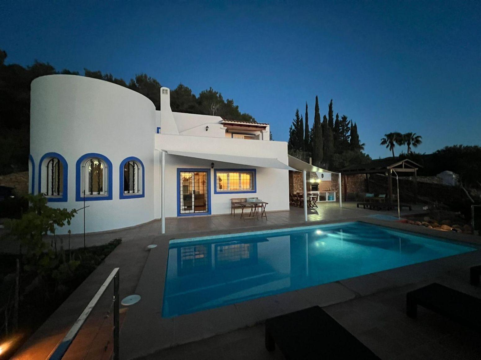 Chalet for Sale in Santa Eulalia del Río