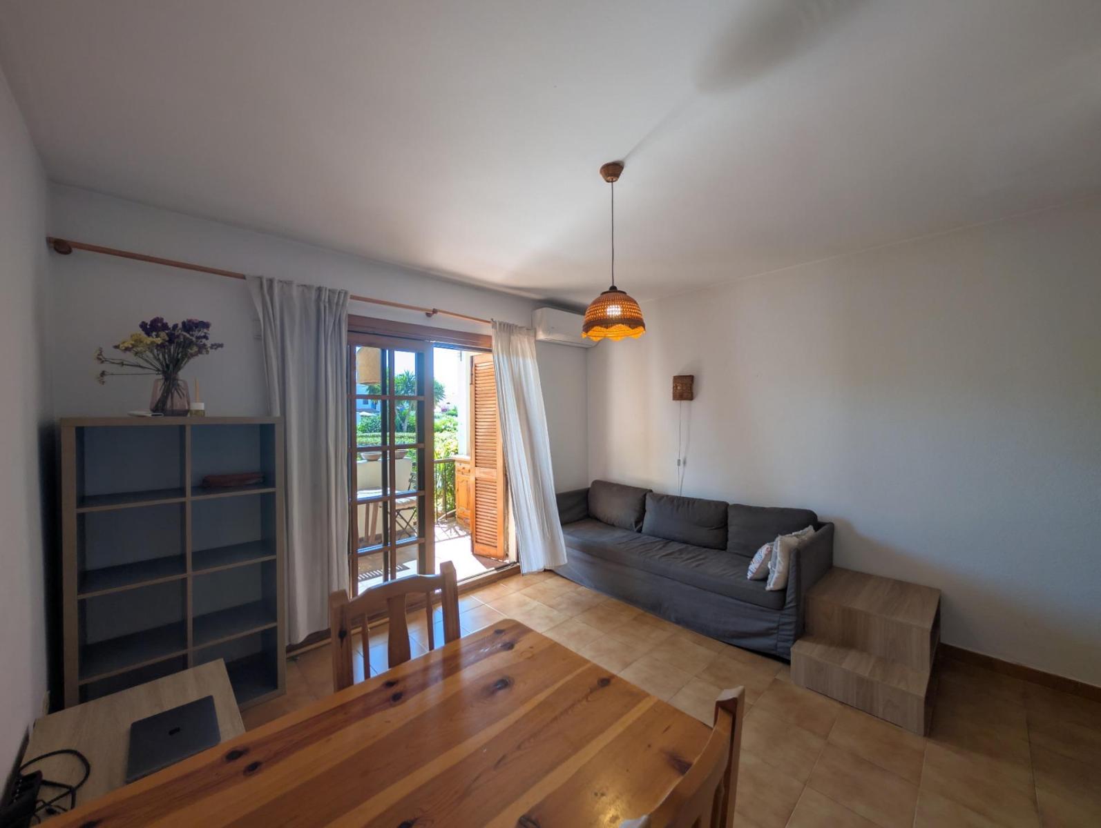 Flat for Rent in Santa Eulalia del Río