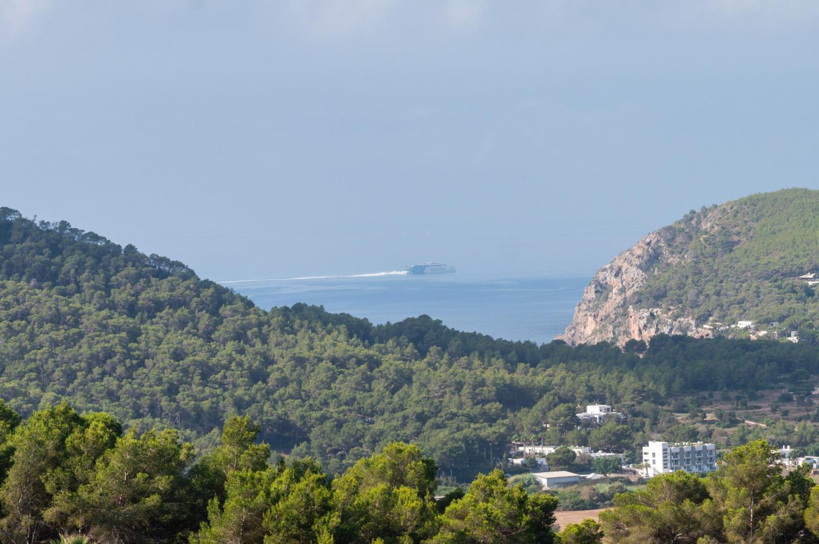 Chalet for Sale in Santa Eulalia del Río