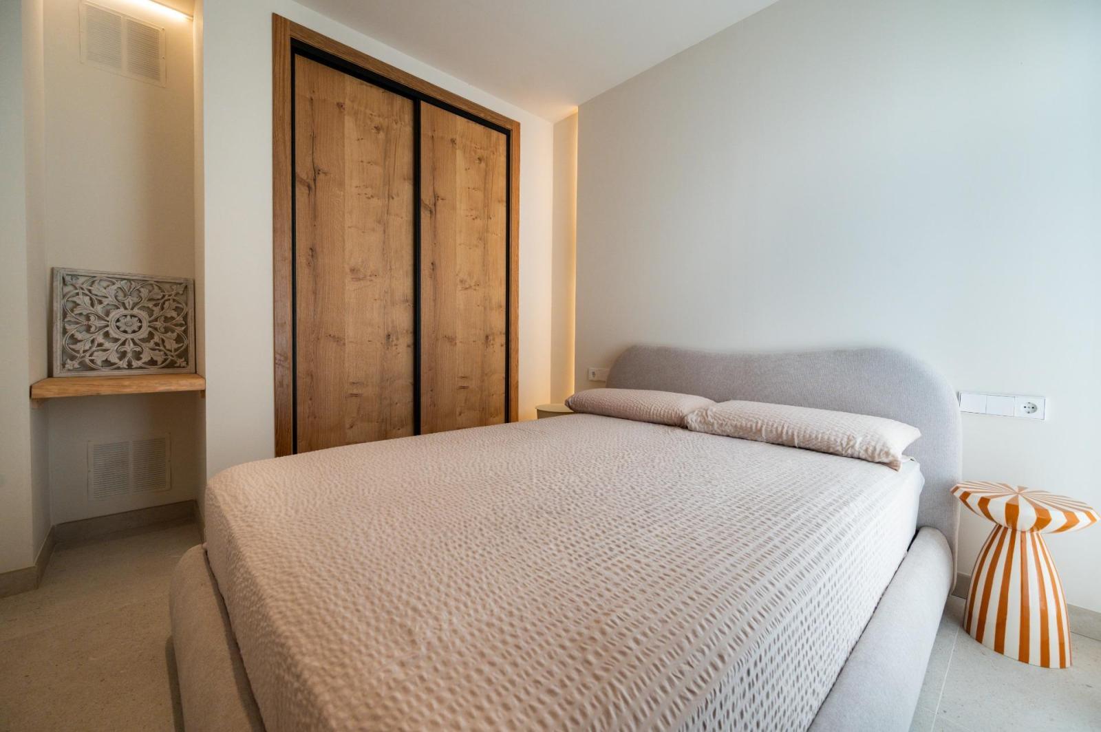 Chalet for Sale in Santa Eulalia del Río