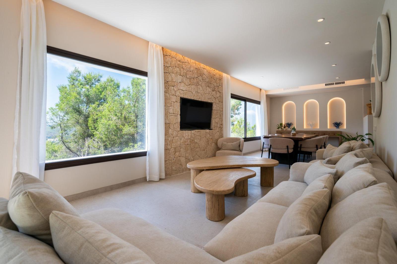 Chalet for Sale in Santa Eulalia del Río