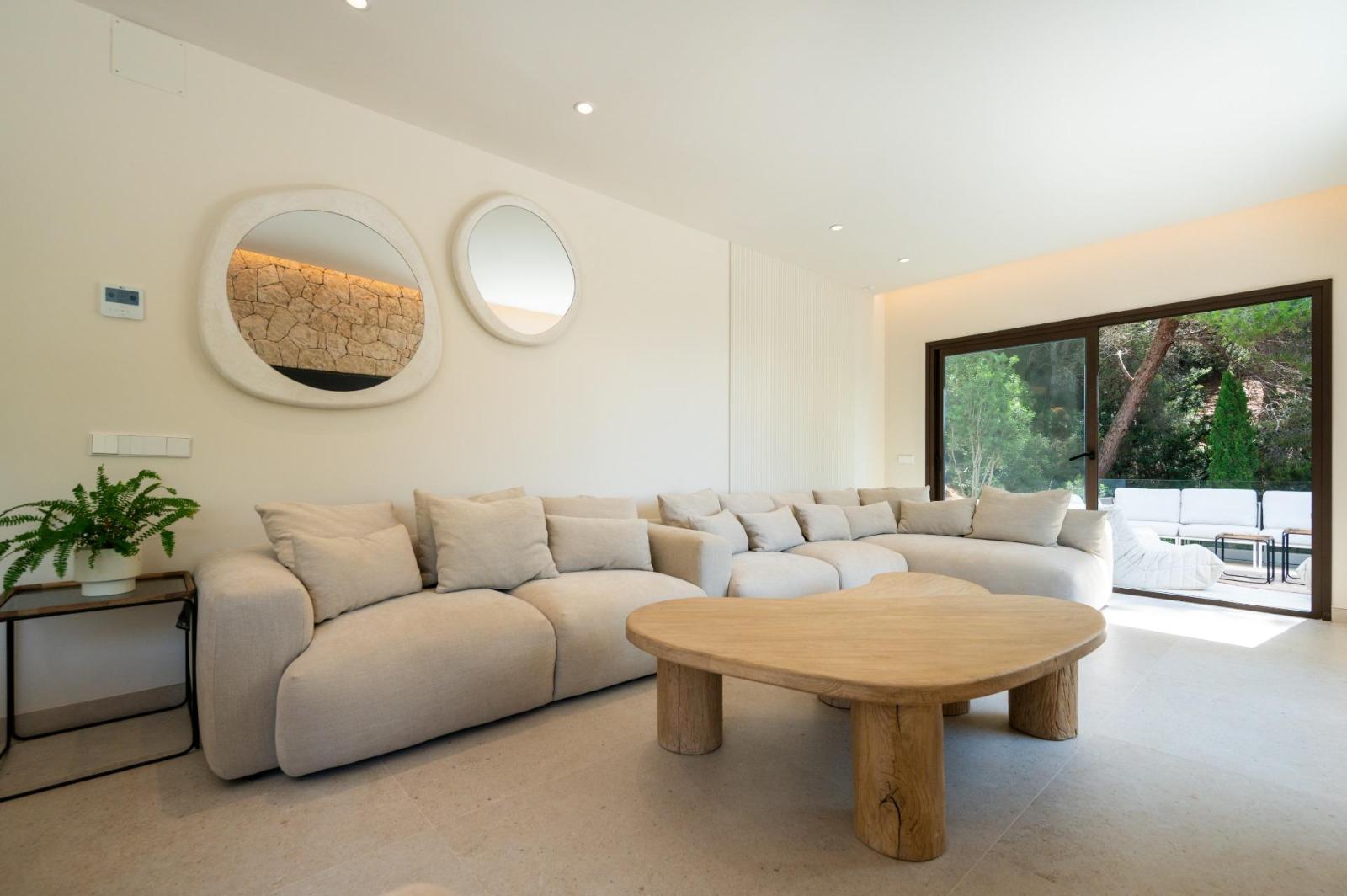 Chalet for Sale in Santa Eulalia del Río