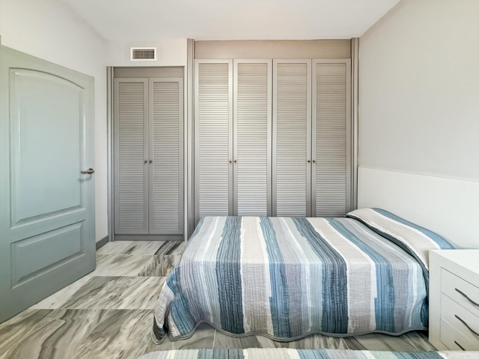 Flat for Sale in Santa Eulalia del Río