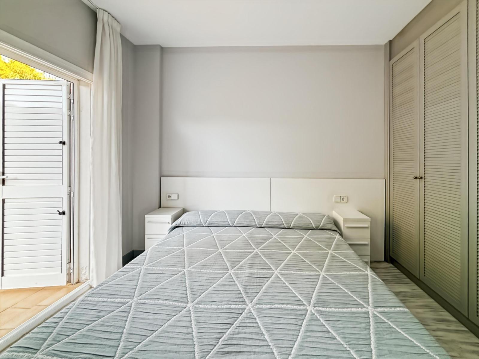 Flat for Sale in Santa Eulalia del Río