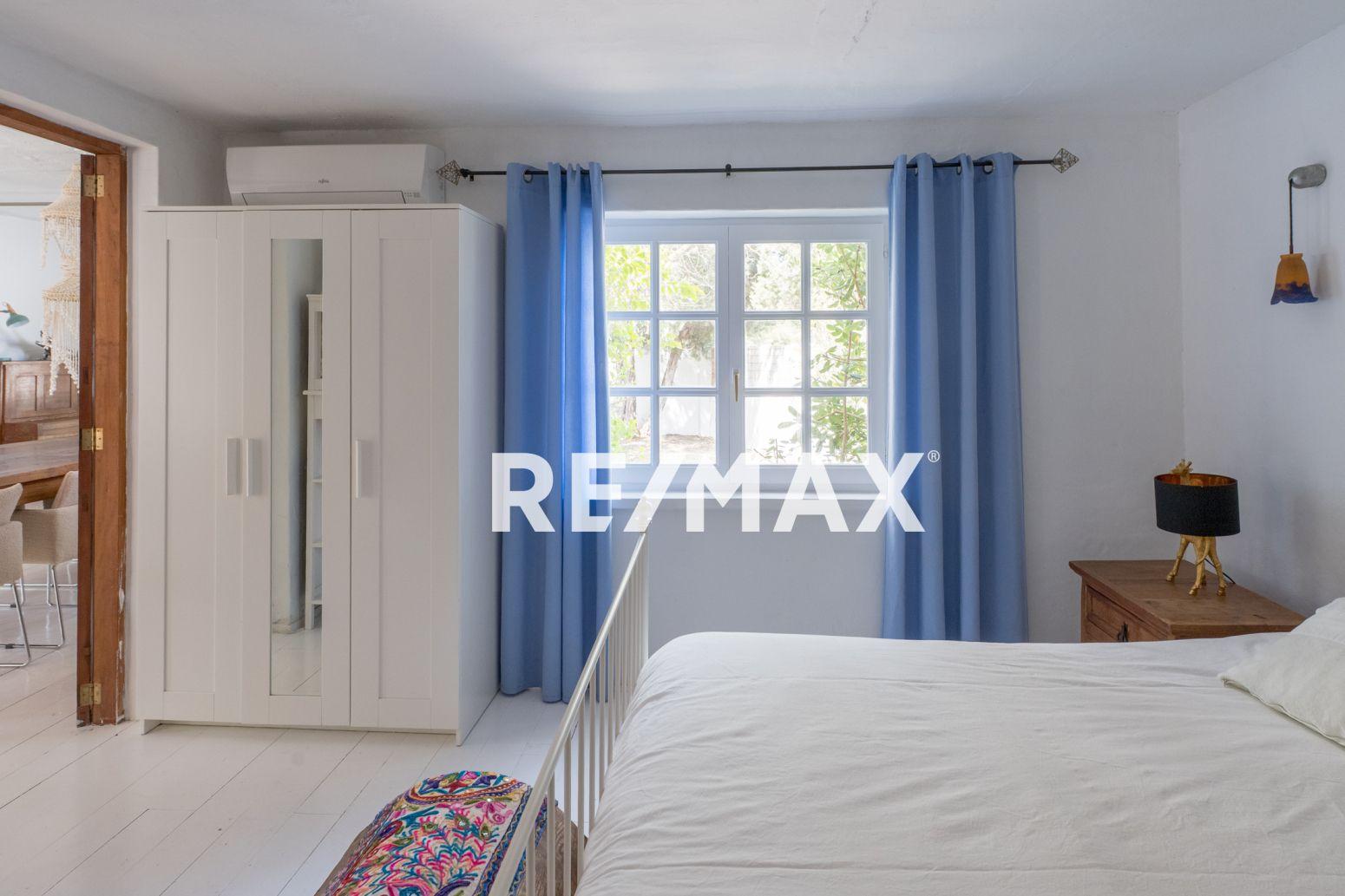 Chalet for Sale in Sant Josep de sa Talaia