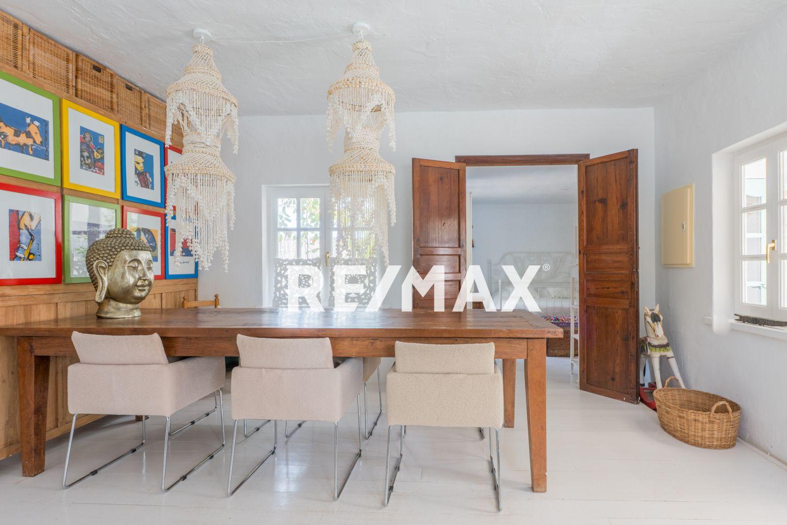 Chalet for Sale in Sant Josep de sa Talaia