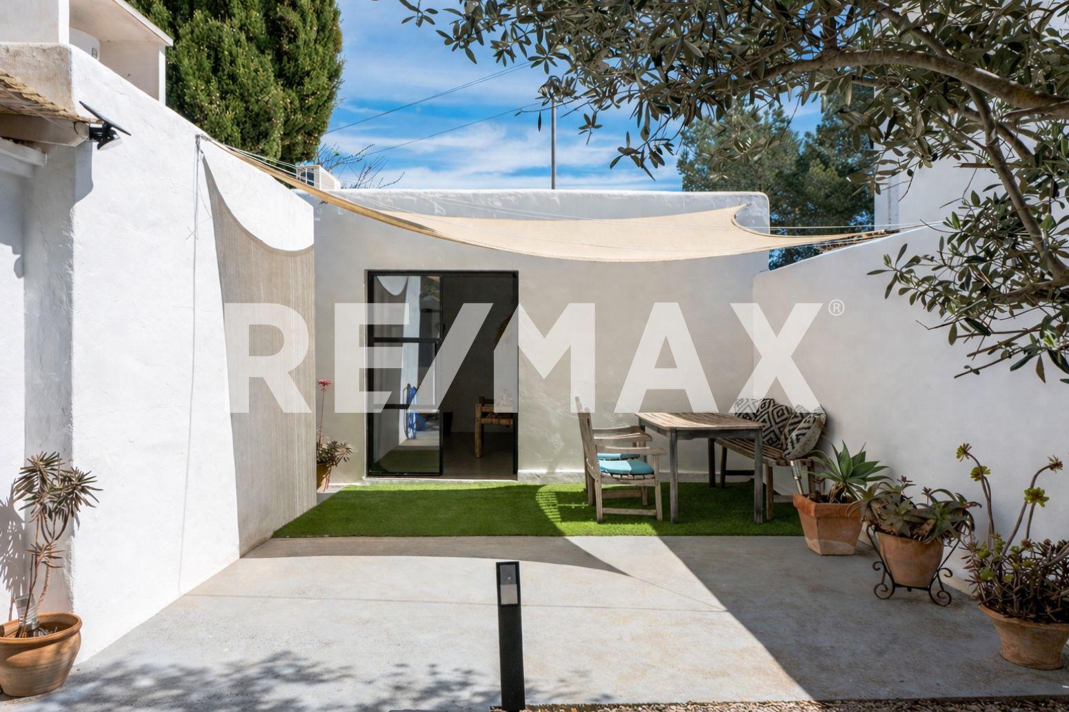 Chalet for Sale in Sant Josep de sa Talaia