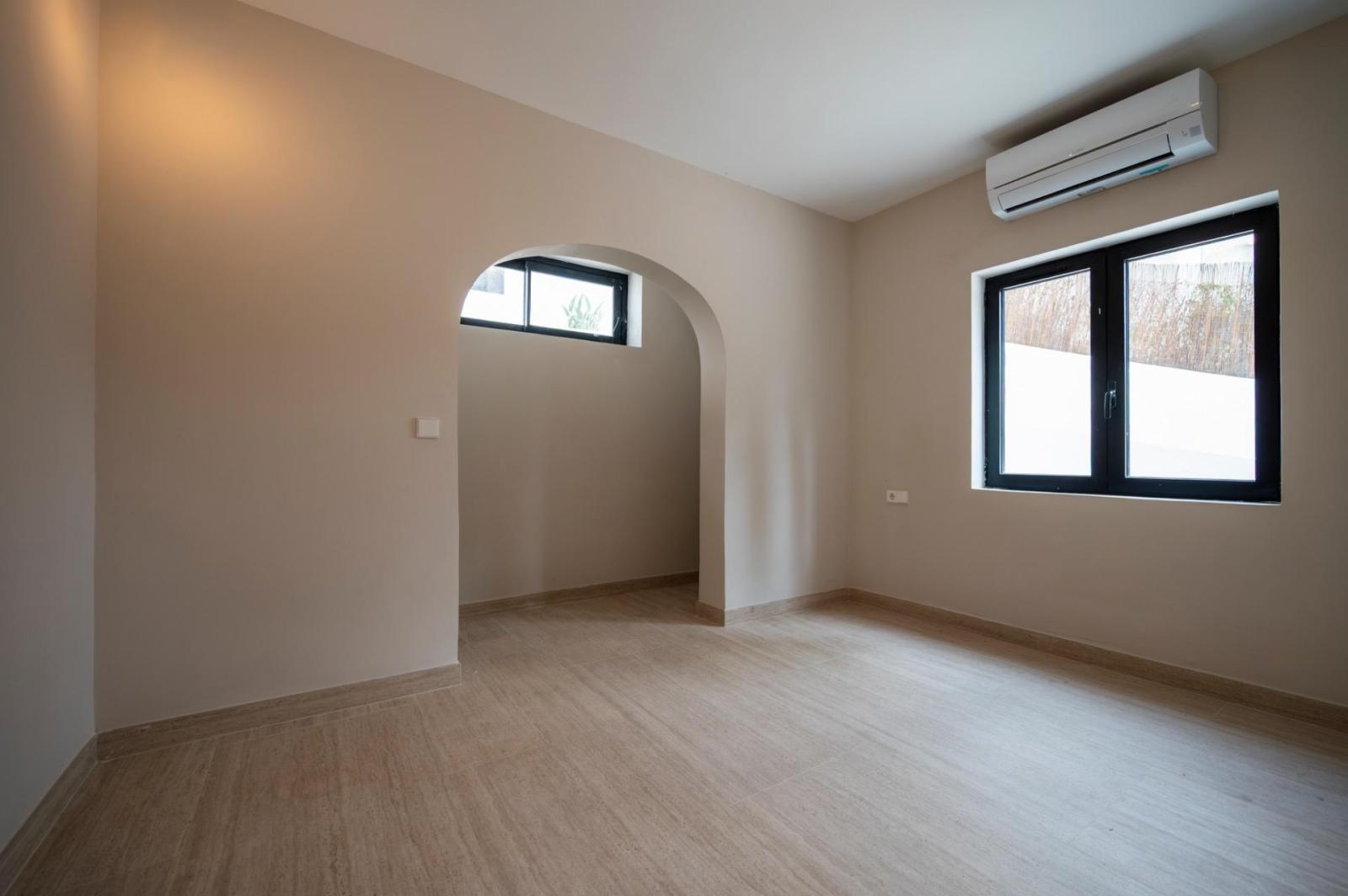 Villa for Sale in Santa Eulalia del Río