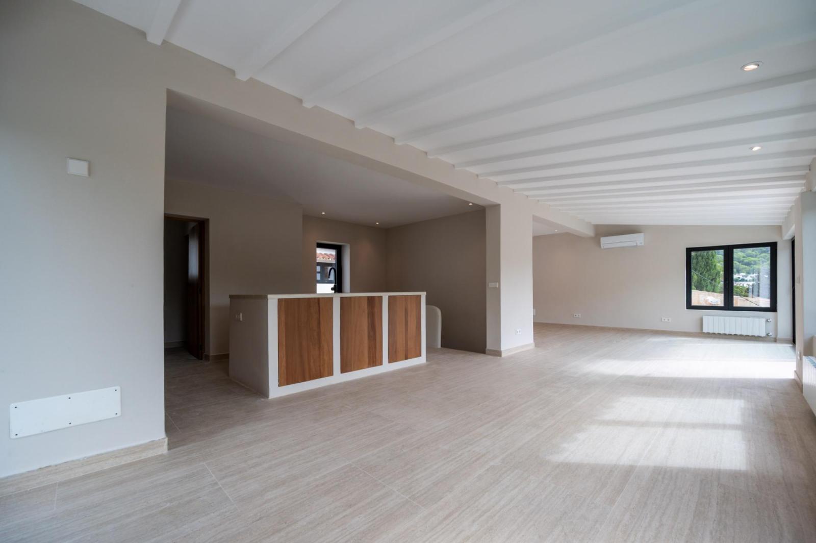 Villa for Sale in Santa Eulalia del Río
