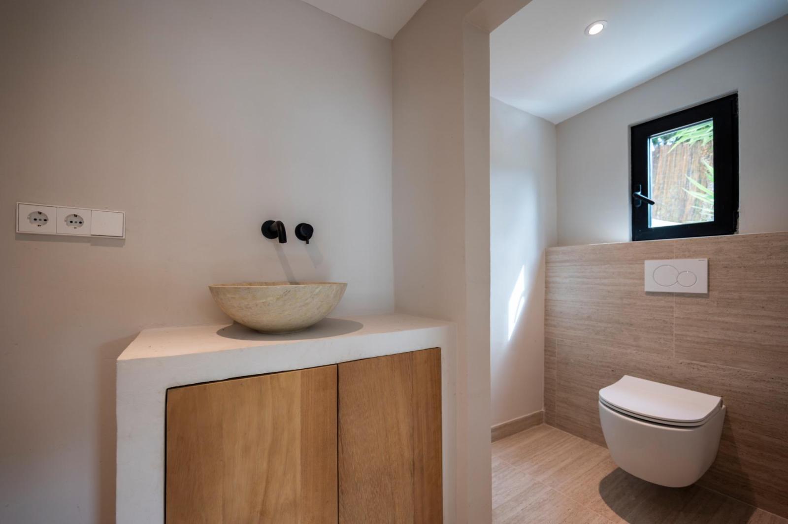 Villa for Sale in Santa Eulalia del Río