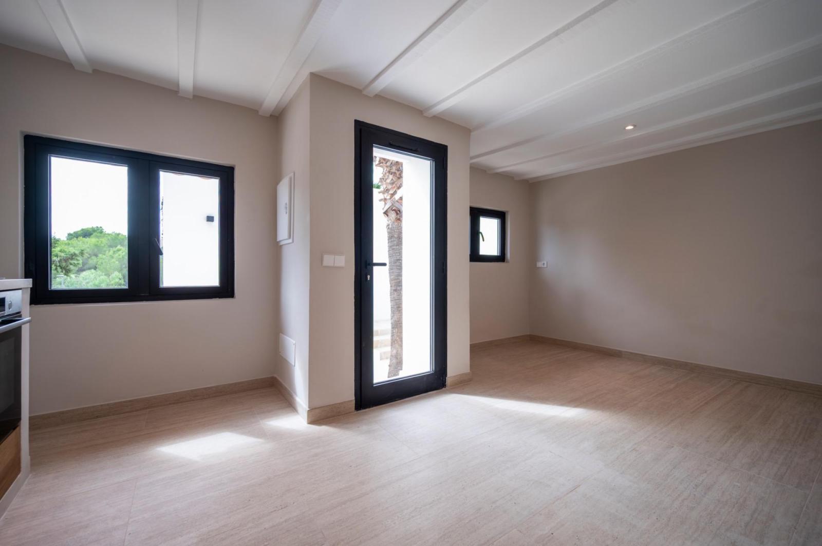 Villa for Sale in Santa Eulalia del Río