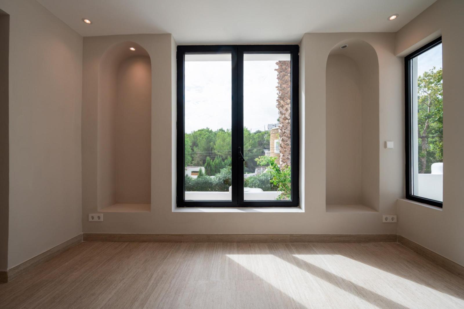 Villa for Sale in Santa Eulalia del Río