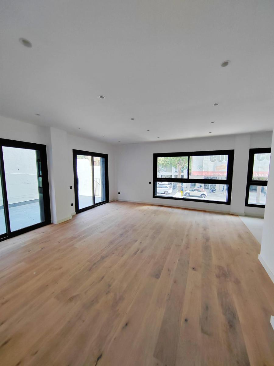Flat for Sale in Barcelona